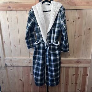 L.L.Bean Women’s Size M Sherpa Lined Plaid Flannel Robe Cozy Winter Classic